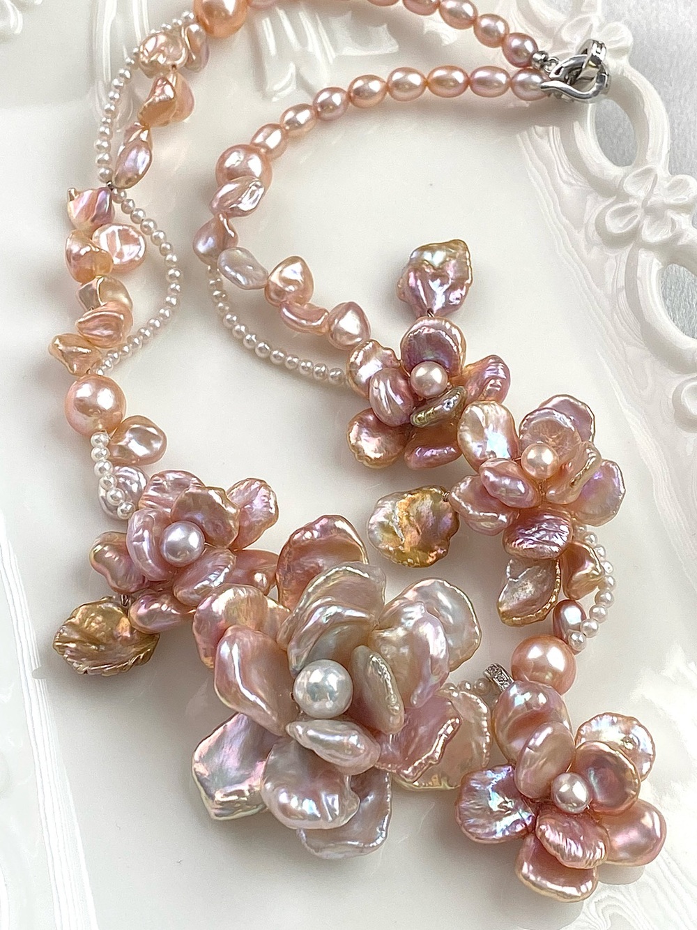 N314-Premium Sakura Pink Petal Pearl 5 Flowers With A Detachable Flower Pendant - Picture 3 of 15